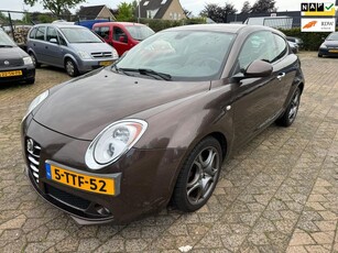 Alfa Romeo MiTo 1.3 JTDm ECO Essential LEER CLIMA APK