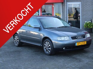 Audi A3 1.6 Attraction Clima/Cruise/Trekhaak Nieuwe apk!