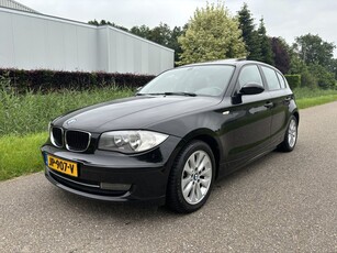 BMW 1-serie 116i Corporate / SCHUIFDAK / AIRCO / STOELVERWARMING