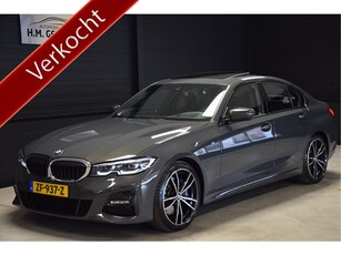 BMW 3-serie 320i M Sport Automaat Leder Head up Navi Cam360 Led Skdak! Top Uitgevoerd! !! VERKOCHT !!