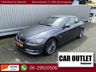 BMW 3-SERIE coupe 320i Corporate Lease Mineralgrey Edition 153Dkm.NAP, AUTOMAAT, Leer, Mavi, CC, PDC, Xenon, LMnw. APK – Inruil Mogelijk –