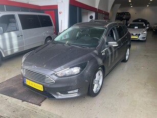 Ford Focus Wagon 1.5 Titanium automaat vol opties