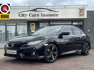 Honda Civic 1.0 i-VTEC Elegance 130 pk navigatie camera climate ctr cruise ctr pdc v/a lmv 17 inch getint glas 1e eigenaar dealer onderhouden