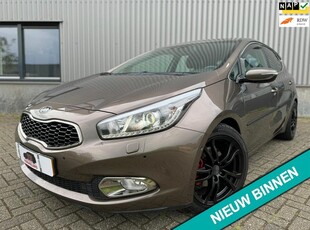 Kia cee'd 1.6 GDI Super Pack Premium Leder / Navi / Led