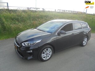 Kia Ceed Sportswagon Kia Ceed 1.0 benzine staion airco ecc lmv navigatie 56.000km eerste eigenaar