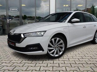 Škoda Octavia Combi 1.4 TSI iV PHEV Business Edition Plus | Dealer Onderhouden | 18 Inch | Led |