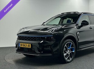 Lynk & Co 01 1.5 261PK Plug-in Hybrid|Pano|AppleCarplay|Adaptive Cruise|Origineel NL|