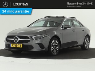 Mercedes-Benz A-Klasse 250 e Business Solution Luxury Limited | Panoramadak | Trekhaak | Memorystoelen | Multibeam LED | Sfeerverlichting | Inclusief 24 maanden MB Certified garantie voor Europa.