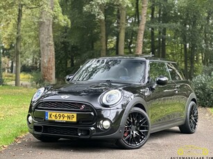 Mini 2.0 Cooper S Chili Serious Business / Full Options