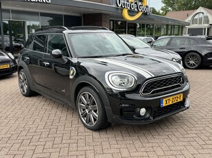 MINI Countryman 2.0 Cooper S E ALL4 Chili / Full option! / Panoramadak / Camera / Head-up / Leder / Navi. Proff / 19'' / Elektr. stoelen / DAB / Stoelverwarming