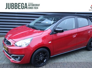 Mitsubishi Space Star 1.0 Black Edition Black over Red 'Majestic Red' Metallic Zwart dak, 15 inch lichtmetaal, NL-Auto