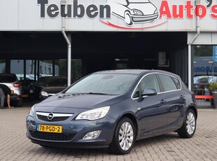 Opel Astra 1.4 Turbo Cosmo Navigatie, Cruise control, Climate control, Parkeersensoren