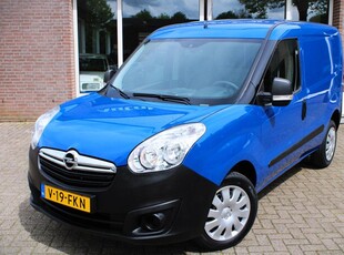 Opel Combo 1.4 L1H1 ecoFLEX Selection Boordcomputer, Elektrische ramen, Volledig tussenschot, Multifunctioneel stuurwiel, Achter klep met ruit