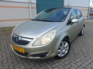 Opel Corsa 1.2-16V - lm velgen & nw banden - nw distributieketting