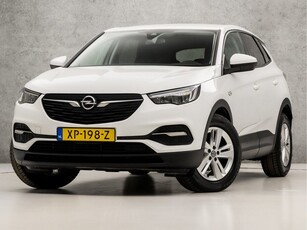 Opel Grandland X 1.2 Turbo Sport Automaat (APPLE CARPLAY, NAVIGATIE, CAMERA, GETINT GLAS, SPORTSTOELEN, LANE ASSIST, CRUISE CONTROL, NIEUWSTAAT)