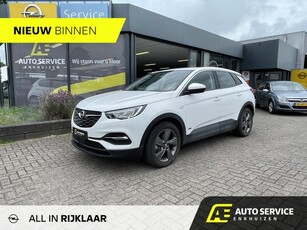 Opel Grandland X 1.6 Turbo Hybrid Innovation RIJKLAAR incl. Service en garantie | 225pk! | Full LED | Stoel en stuurverwarming | Navigatie | Carplay