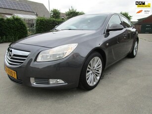 Opel Insignia 2.0 CDTI EcoFLEX BJ2012 Edition leer navi mooi