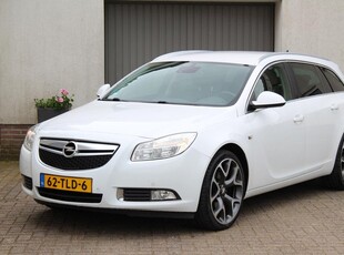 Opel Insignia Sports Tourer 2.0 T Sport 250 PK 4x4 7 Persoons Leer Navi Trekhaak