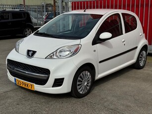 Peugeot 107 1.0-12V XS / AIRCO / NAP