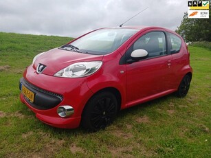 Peugeot 107 1.0i 12V XR Airco Street Racing 94dkm Toerenteller Aux APK 03-2025