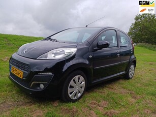 Peugeot 107 1.0i Active Airco Toerenteller NAP Electr. Ramen