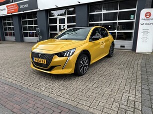 Peugeot 208 1.2 PureTech GT 100PK Automaat All-in prijs Lm velgen/Airco/Navigatie