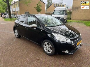 Peugeot 208 Tweede eigenaar / 99.000 NAP / 5 deurs / Navigatie