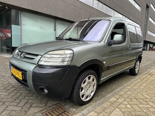 Peugeot Partner MPV VTC AIRCO BJ 10-2003 APK 6-2025