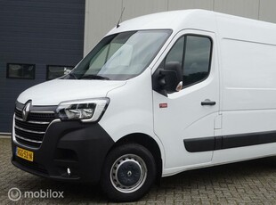 Renault Master bestel T35 2.3 dCi 135 L2H3 Navigatie | Trekhaak | Cruise Control | Airconditioning