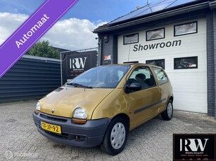 Renault Twingo 1.2 Automaat, zeer lage km-stand met NAP!