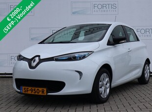 Renault ZOE R90 Life 41 kWh NL AUTO | KOOP ACCU | ECC |