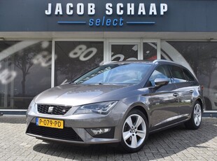 SEAT León ST 1.4 TSI FR X-PERIENCE Connect / Panodak / Full LED / PDC v. & a. / Clima / Navi / Privacy glas