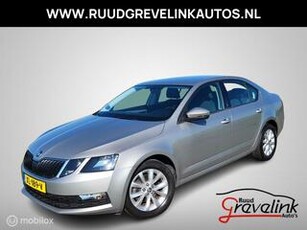 Skoda OCTAVIA 5Drs TSI 116 PK H6 Navigatie Parkeersensor Trekhaak Carplay