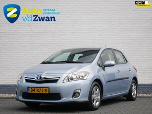 Toyota Auris 1.8 Full Hybrid Aspiration Cruise/Clima/Navi!