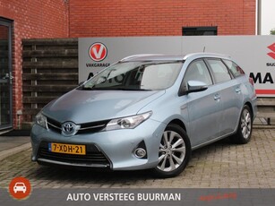 Toyota Auris Touring Sports 1.8 Hybrid Executive Cruise Control, Climate Control, Verwarmde Voorstoelen, Navigatie, Achteruitrijcamera