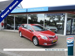 Toyota Avensis wagon 1.8 VVTi Business - Camere | Nav | PDC v+a | Cruise | Afn. trekhaak | LMV