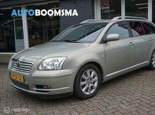 Toyota Avensis Wagon 2.2 D-4D Linea Luna