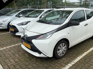 Toyota Aygo 1.0 VVT-i x-now Eerste eigenaar | Dealer onderhouden