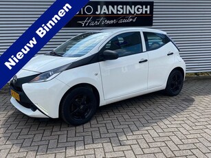 Toyota Aygo 1.0 VVT-i x-now met slechts 42.397 km!!! | Airco | LM Velgen | Start/Stop Systeem | Zwart dak!! | RIJKLAARPRIJS INCL 12 MAANDEN GARANTIE EN BEURT