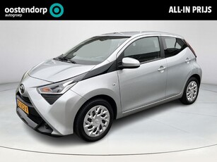 Toyota Aygo 1.0 VVT-i x-play | 5 deurs | Aircondtioning | Bluetooth | Parkeercamera |