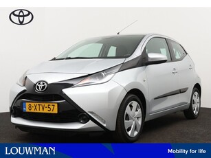 Toyota Aygo 1.0 VVT-i x-play | Automaat | Camera | Airco |