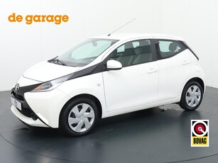 Toyota Aygo 1.0 VVT-i x-play | Cruise | Airco | Bluetooth | USB-AUX | 5-deurs | 15'' |