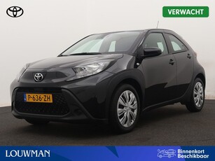 Toyota Aygo X 1.0 VVT-i MT play | Bluetooth | achteruitrijcamera | cruise control | OVV MH R'dam Noord