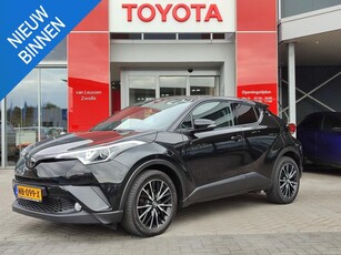 Toyota C-HR 1.2 TURBO EXECUTIVE TREKHAAK 1100KG TREKGEW STOELVERW PARK-SENSOREN NAVI CAMERA CLIMA BLUETOOTH AD-CRUISE KEYLESS 18' LM-VELGEN 1E-EIG NL-AUTO AUTOMAAT