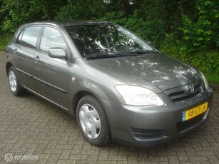 Toyota Corolla 1.6 VVTi Airco Versnellingsbak licht hoorbaar