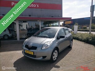 Toyota Yaris 1.3 VVTi Luna apk nw koppeling