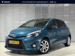 Toyota Yaris 1.5 Full Hybrid Dynamic Panodak, Navigatie, Trekhaak voor fietsen, Parkeersensoren, zeer mooie en complete auto!