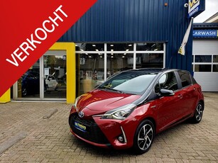 Toyota Yaris 1.5 Hybrid Bi-tone All-in prijs!