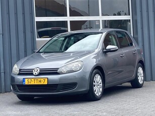 Volkswagen Golf 1.2 TSI Climate controle Navigatie Dealer onderhouden