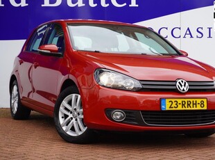 Volkswagen Golf 1.2 TSI Highline BlueMotion+Full-Navigatie+Ecc+Keyless-entry+Parkeer-Hulp+Alcantara = ZEER NETJES !!